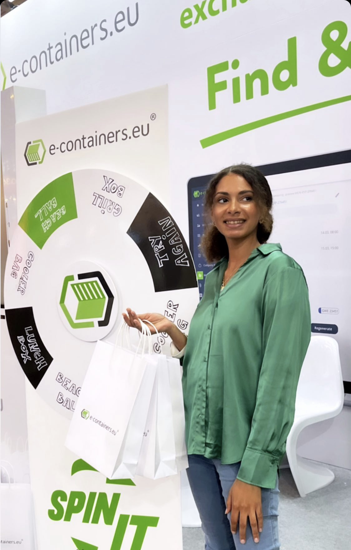 Hostessenagentur Glowstaff - Hostess Transport Logistic München